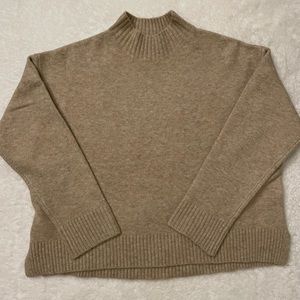 Uniqlo Souffle Mock Neck Oversized Sweater, Tan / Cream, Women Small